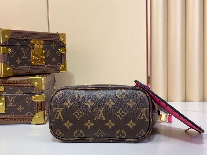 LV Shopping Bags